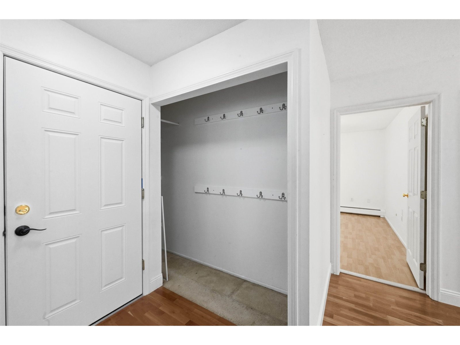 100 Kennedy Drive, Unit 39