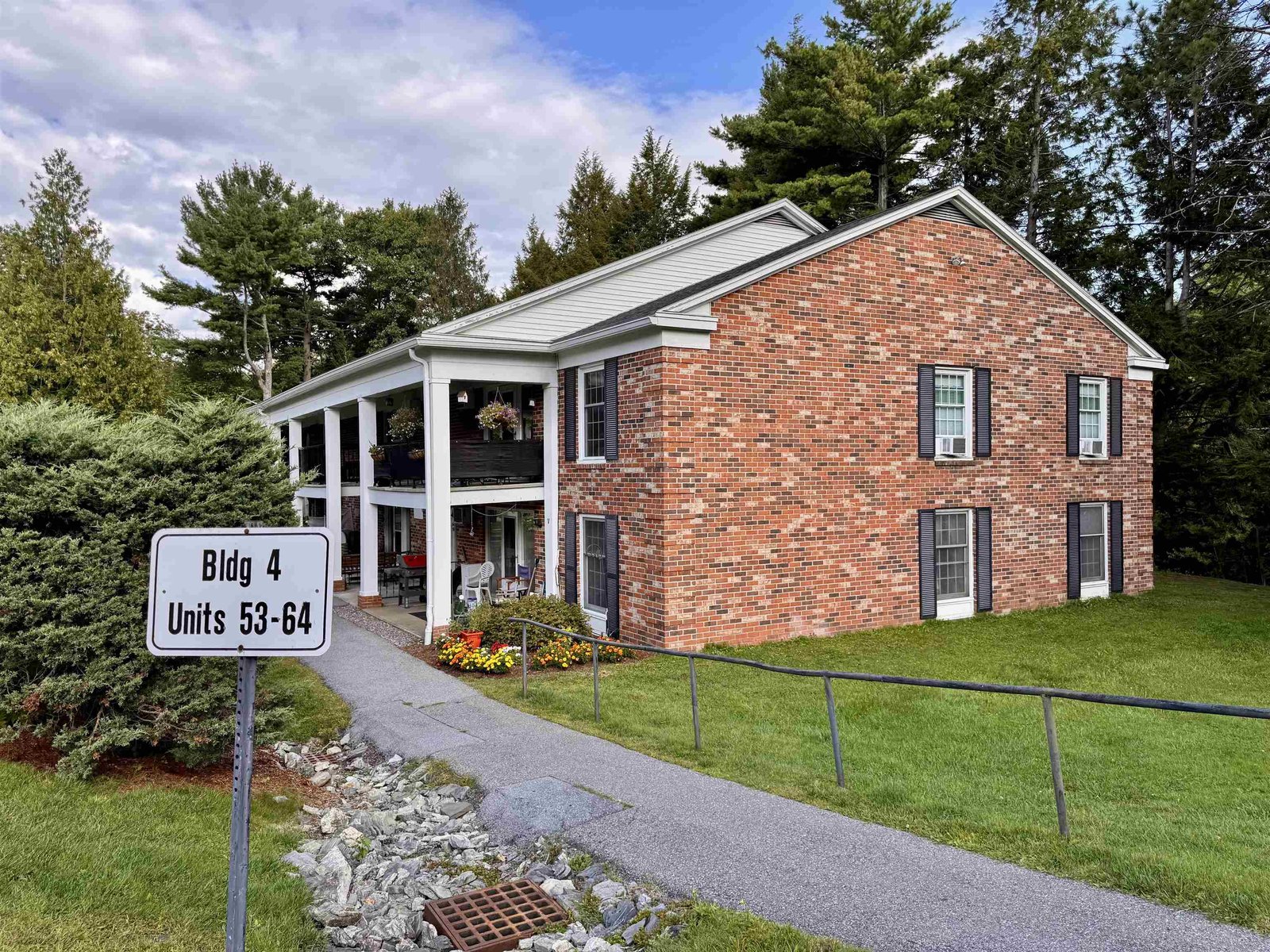 100 Kennedy Drive, Unit 59