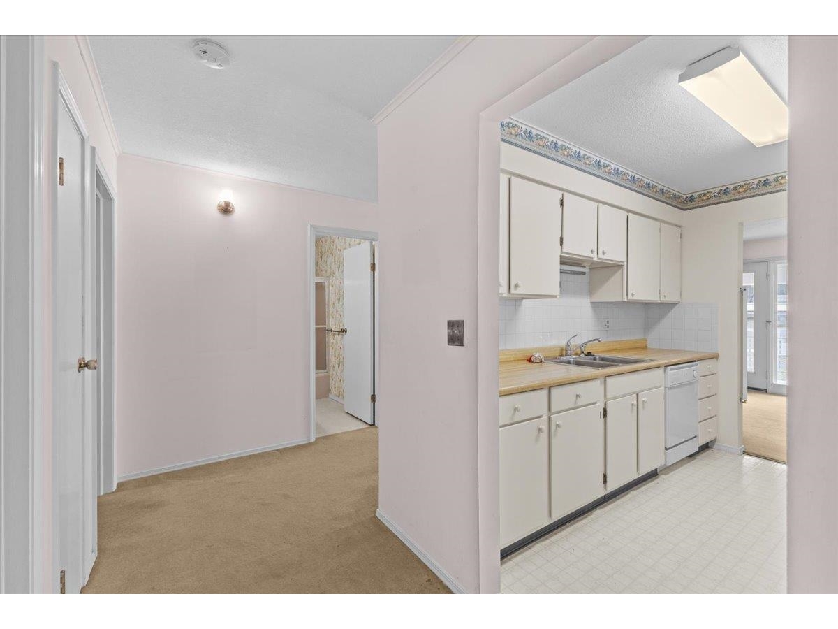 100 Kennedy Drive, Unit 62