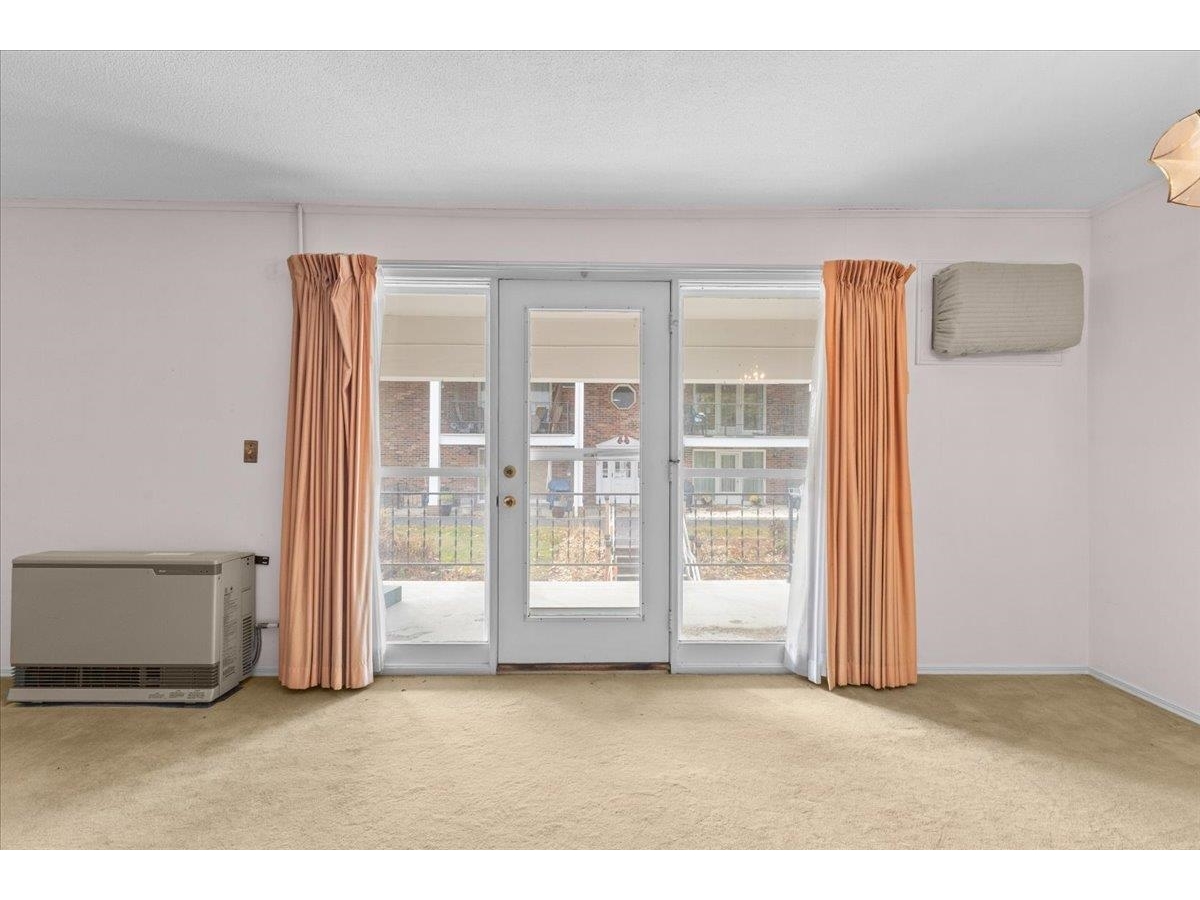 100 Kennedy Drive, Unit 62