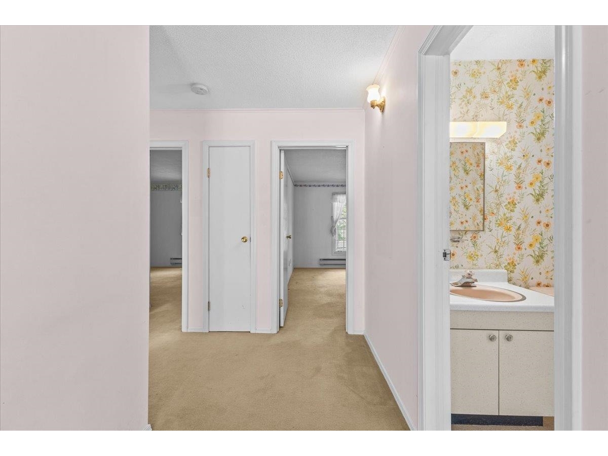 100 Kennedy Drive, Unit 62