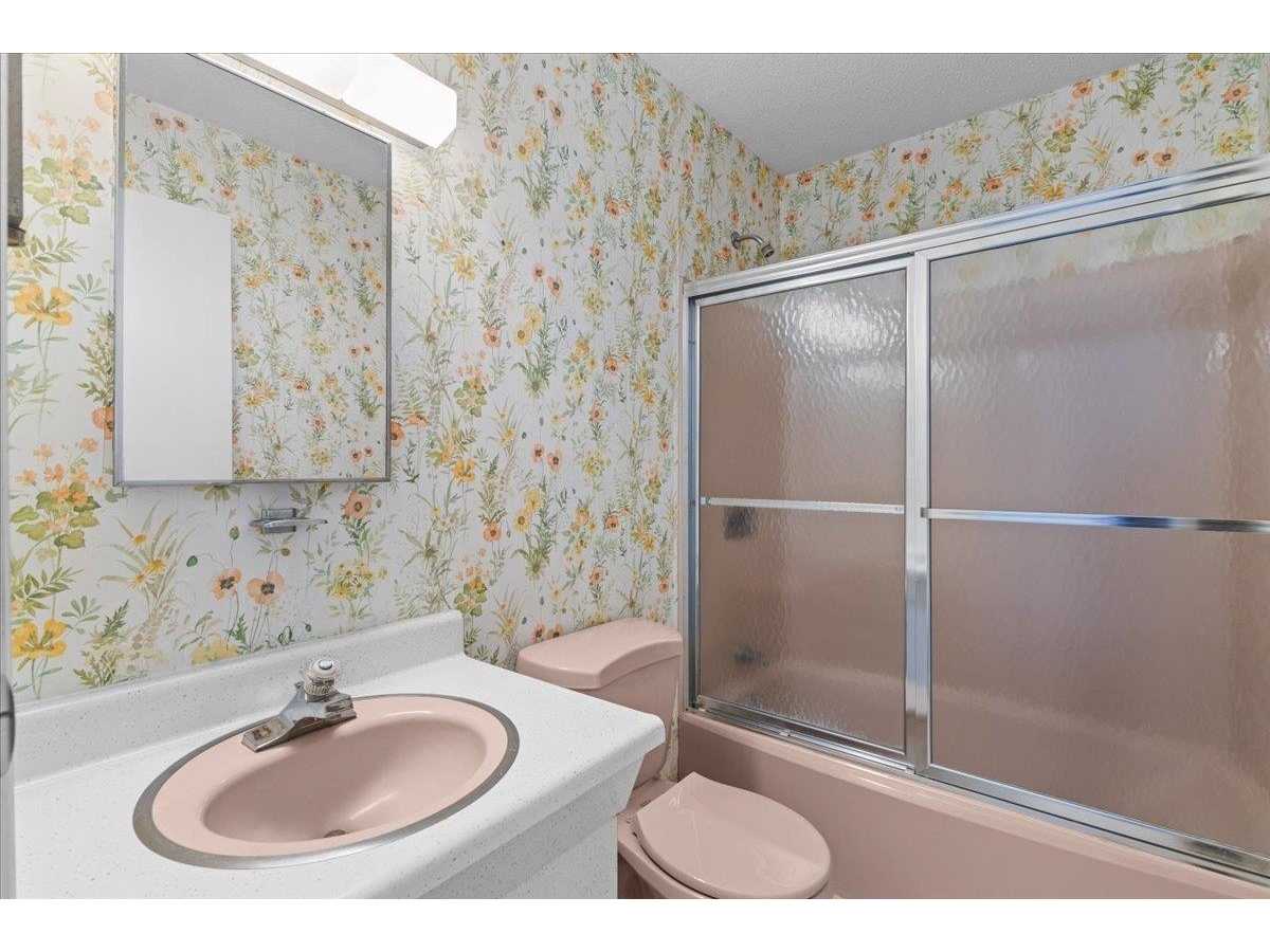 100 Kennedy Drive, Unit 62