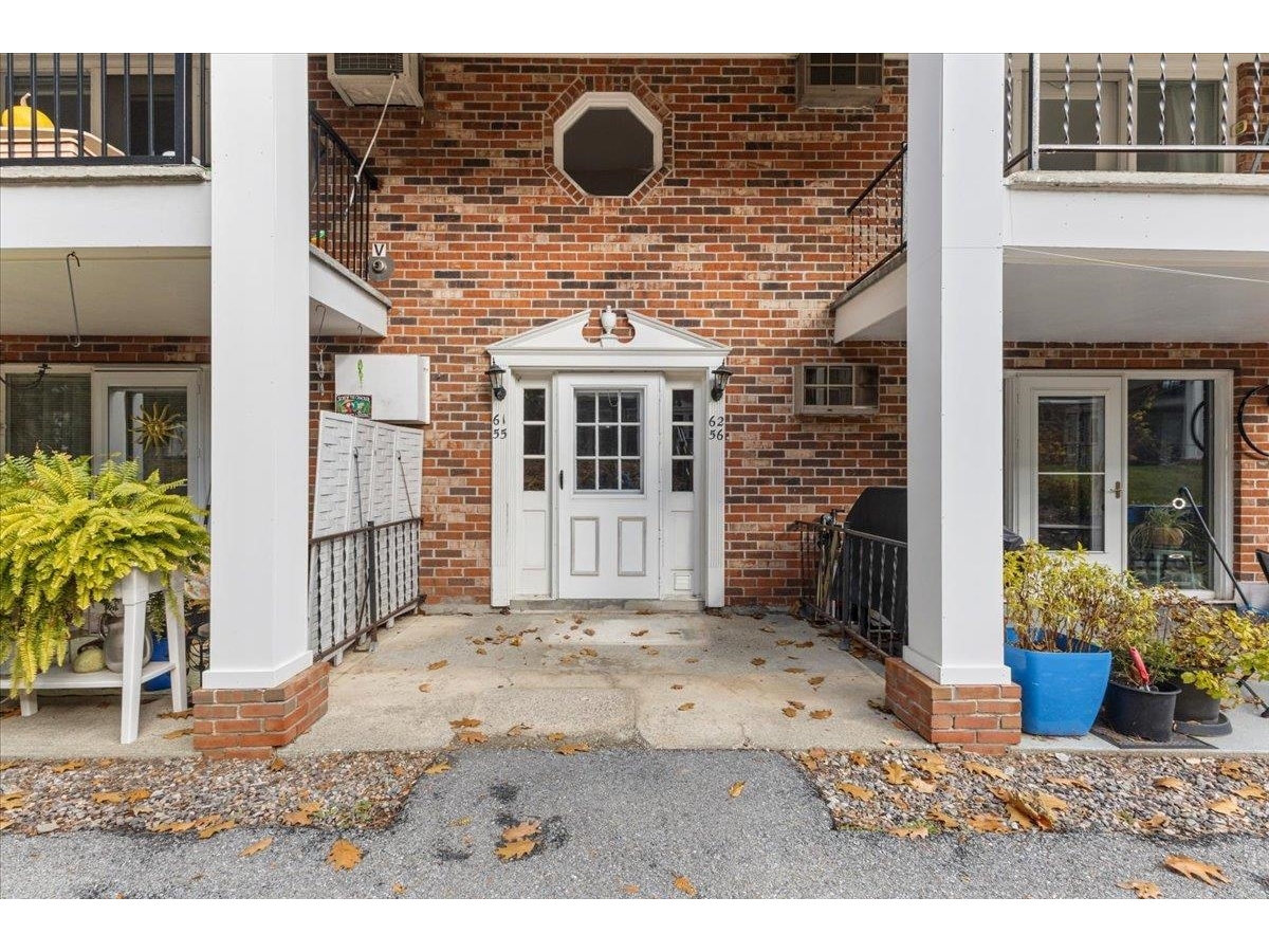 100 Kennedy Drive, Unit 62