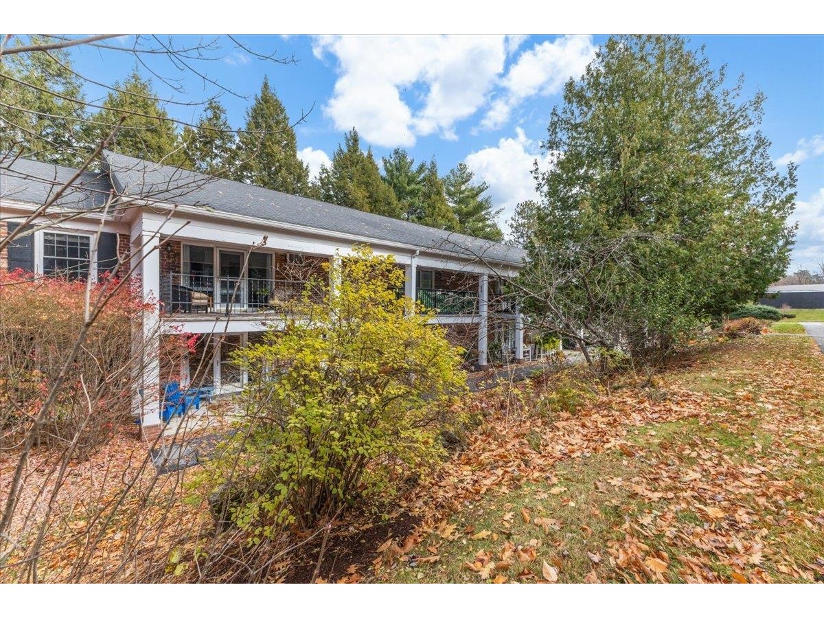 100 Kennedy Drive, Unit 62