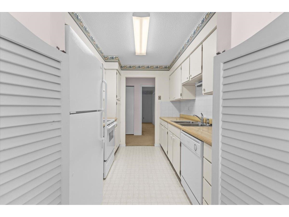 100 Kennedy Drive, Unit 62