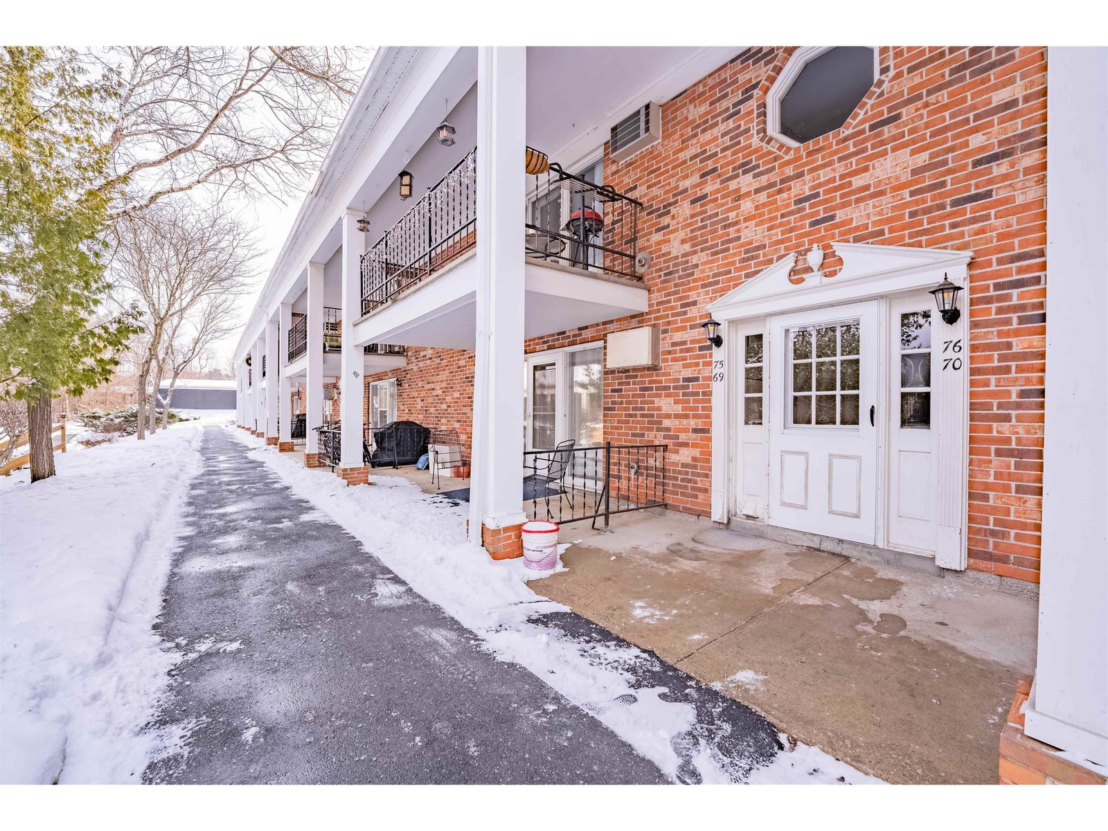 100 Kennedy Drive, Unit #76