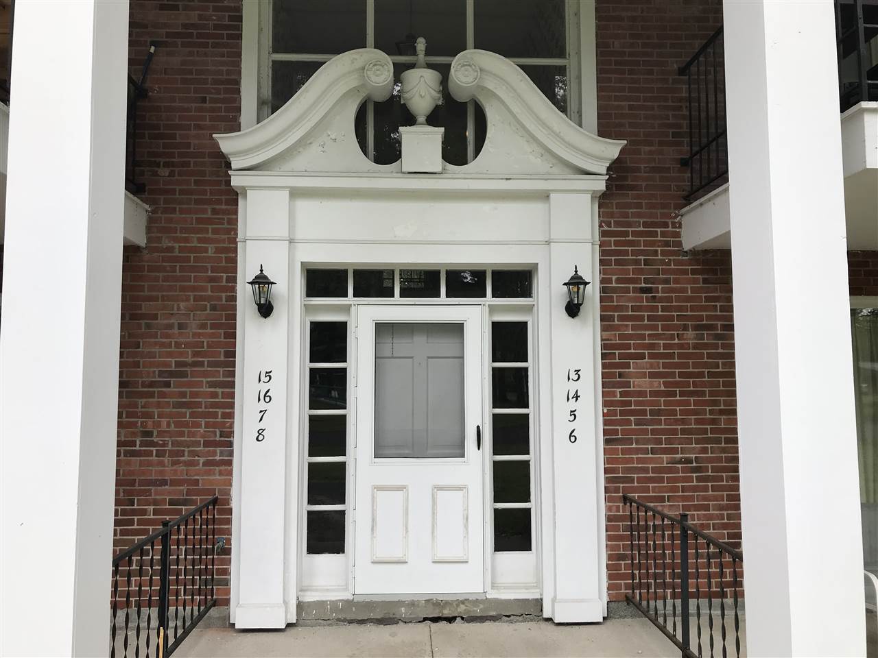 100 Kennedy Drive, Unit 8