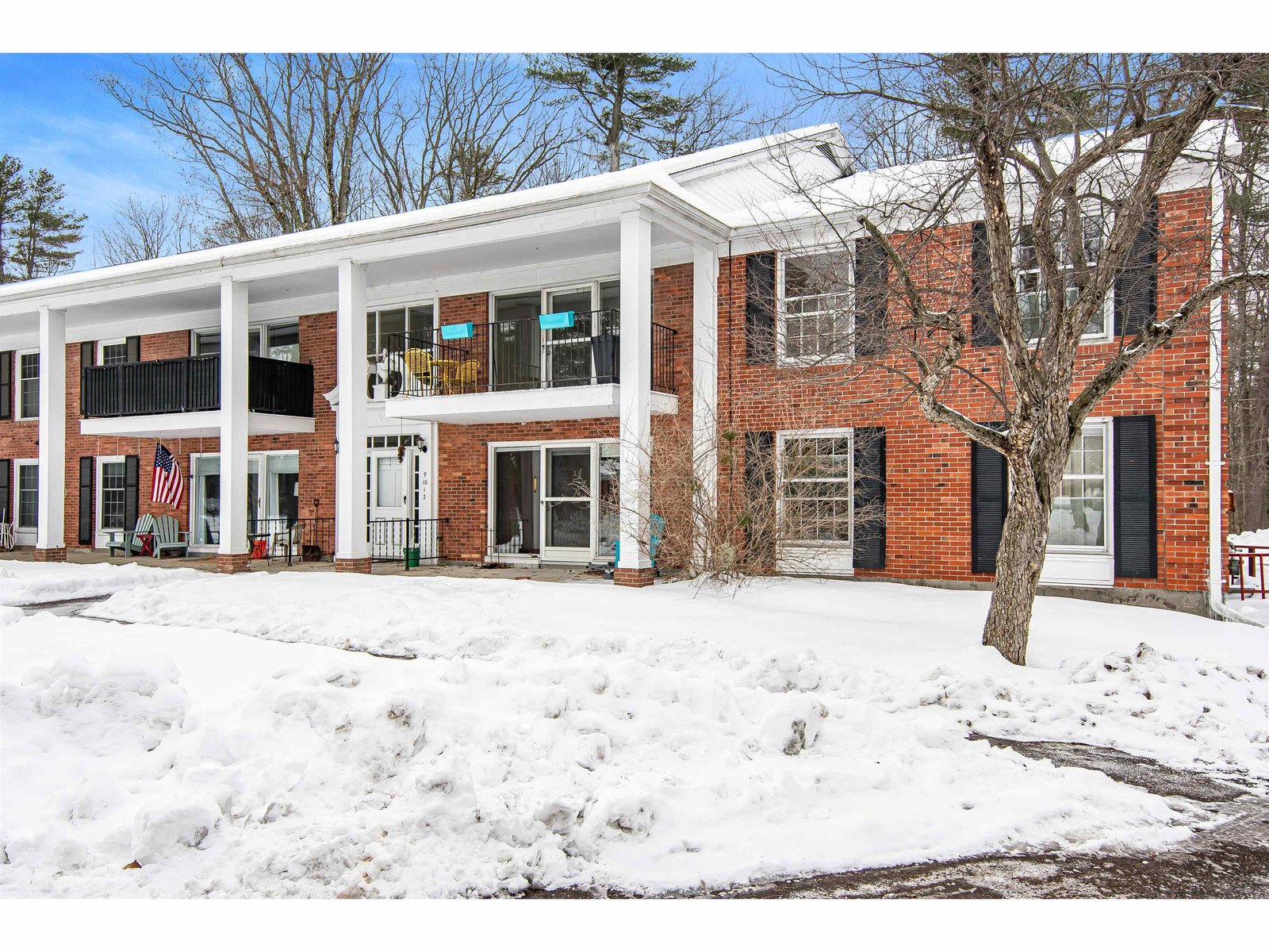 100 Kennedy Drive, Unit 9