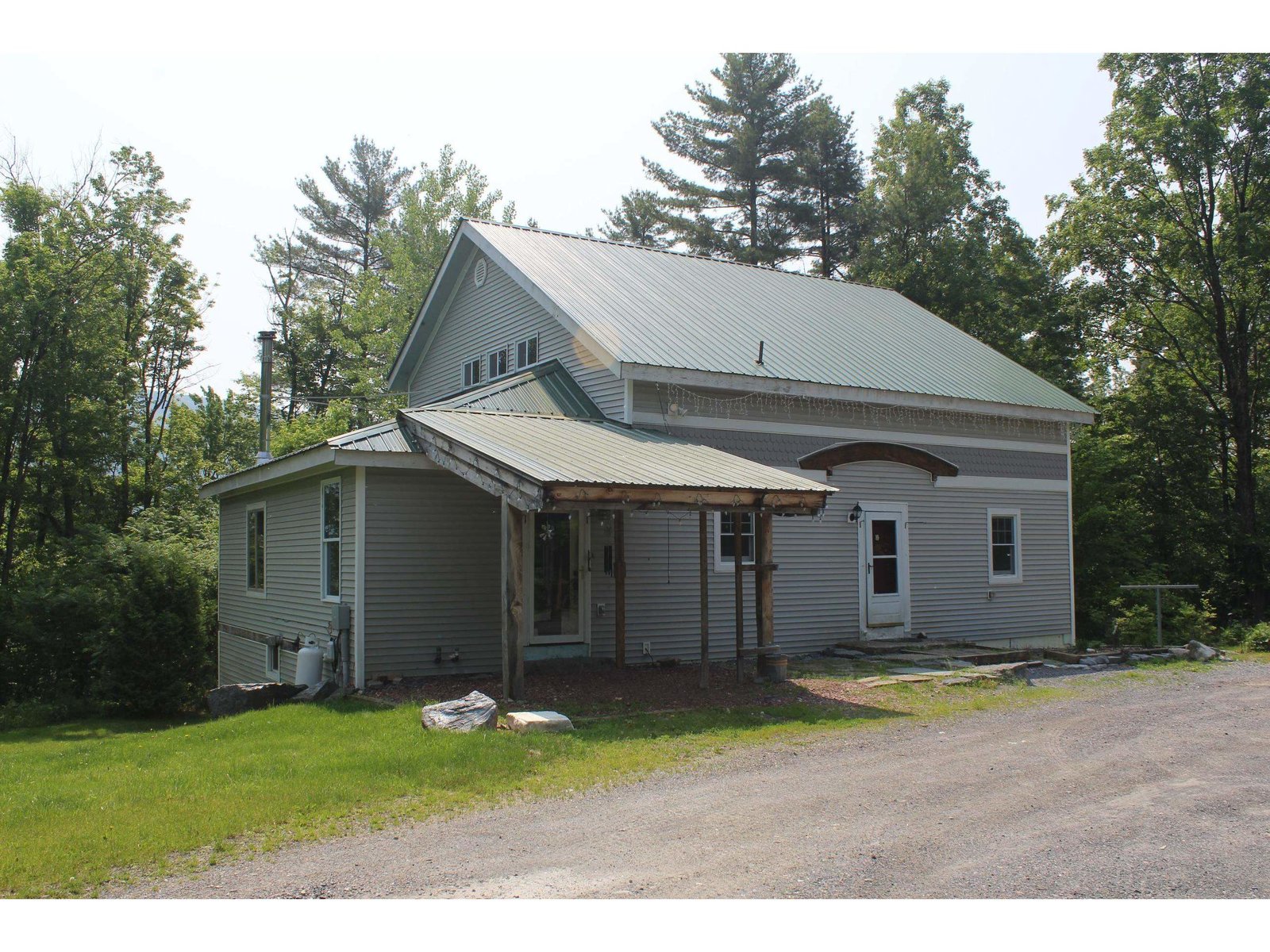 100 Ledge Lane