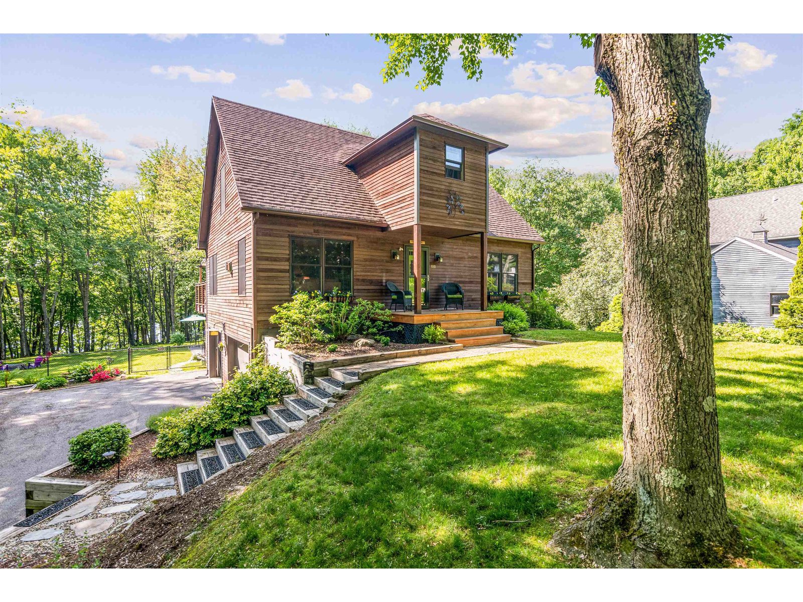 100 Maplewood Avenue