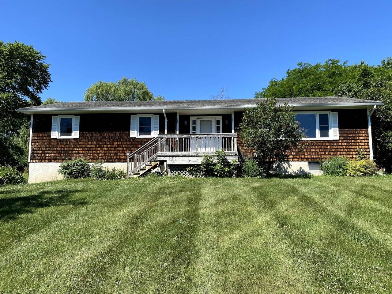 100 Mutton Hill Drive