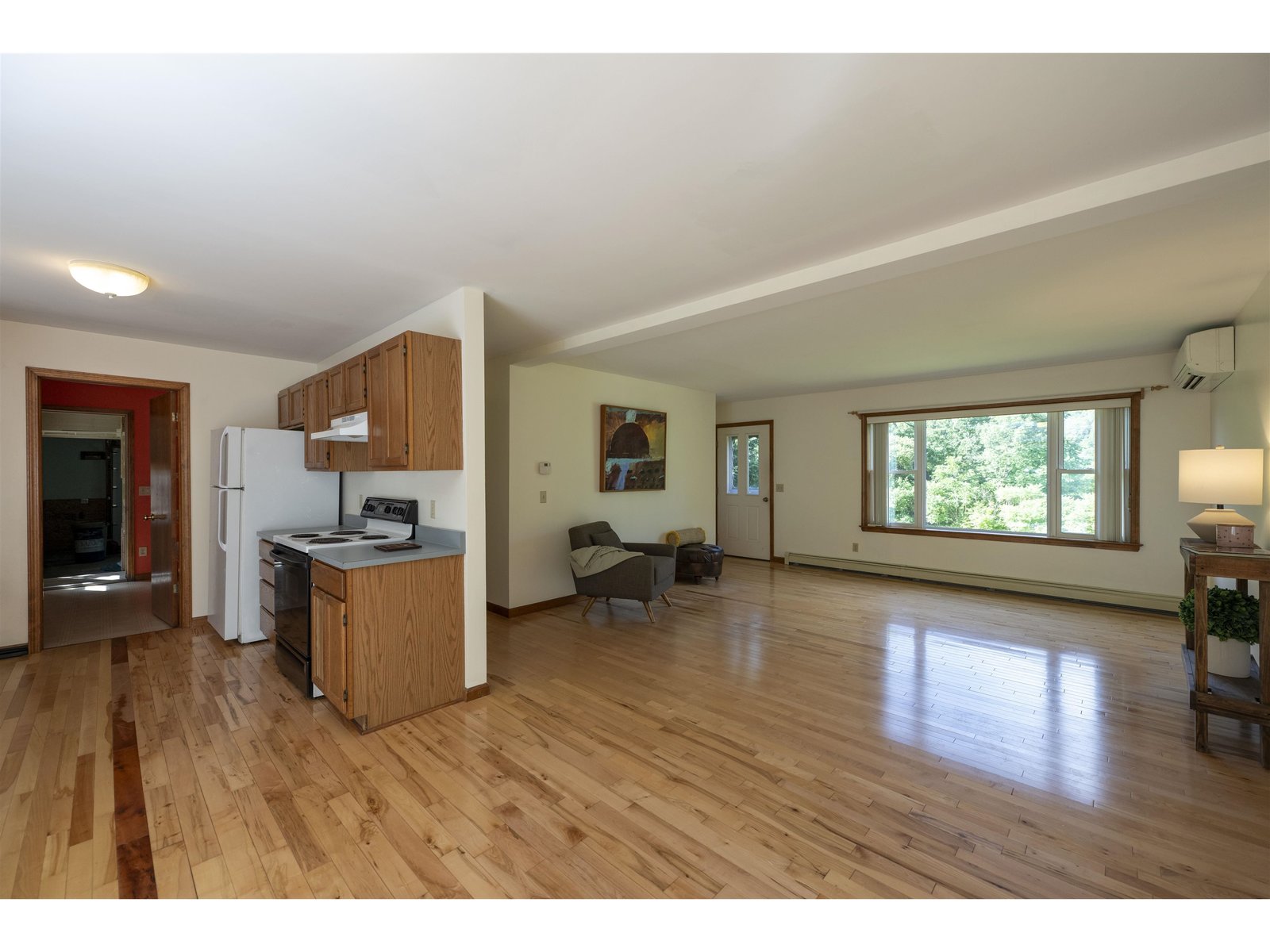100 Riverside Lane