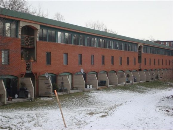 100 W. Canal Street, Unit 15