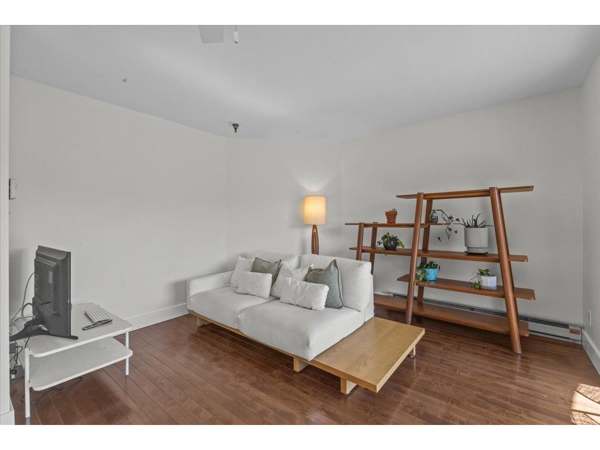100 West Canal Street, Unit 4