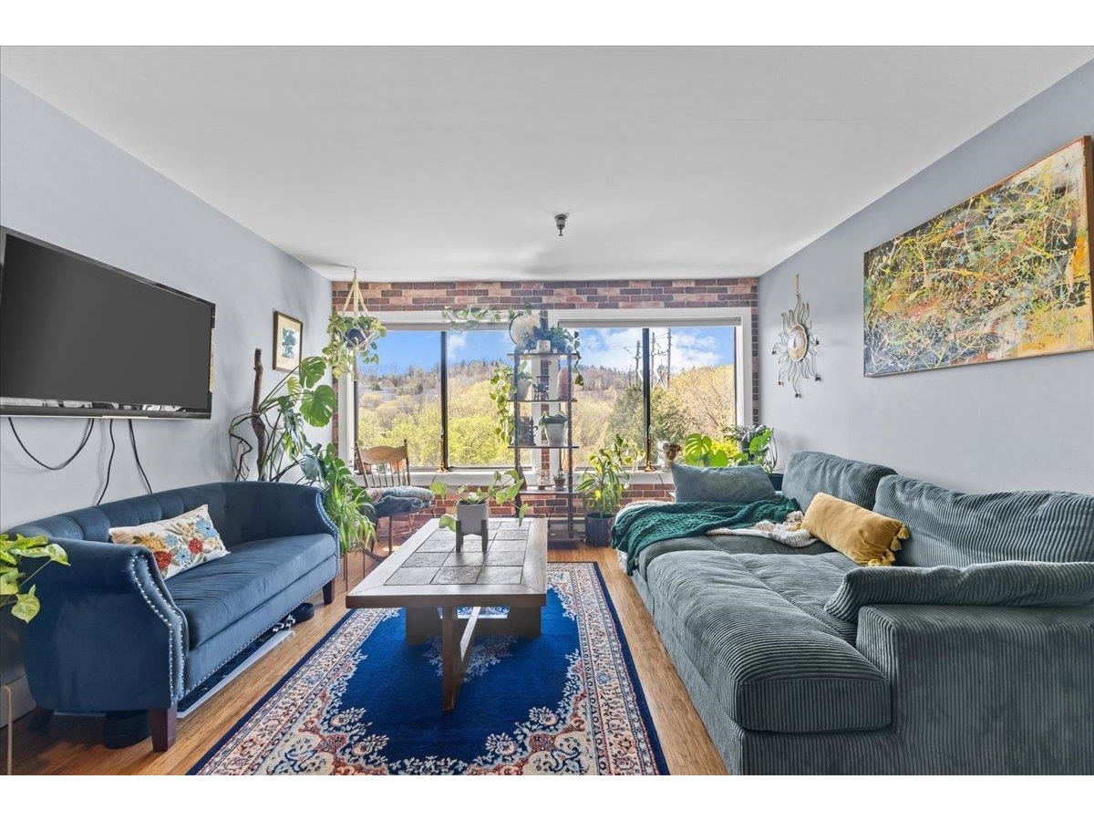 100 West Canal Street, Unit 8