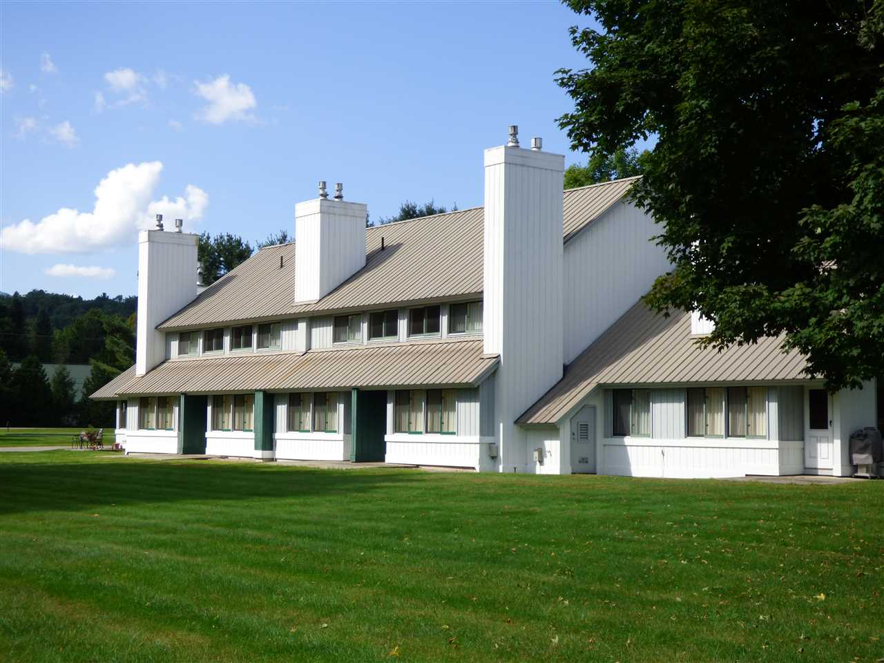 1003 Cape Cod Road, Unit 9E