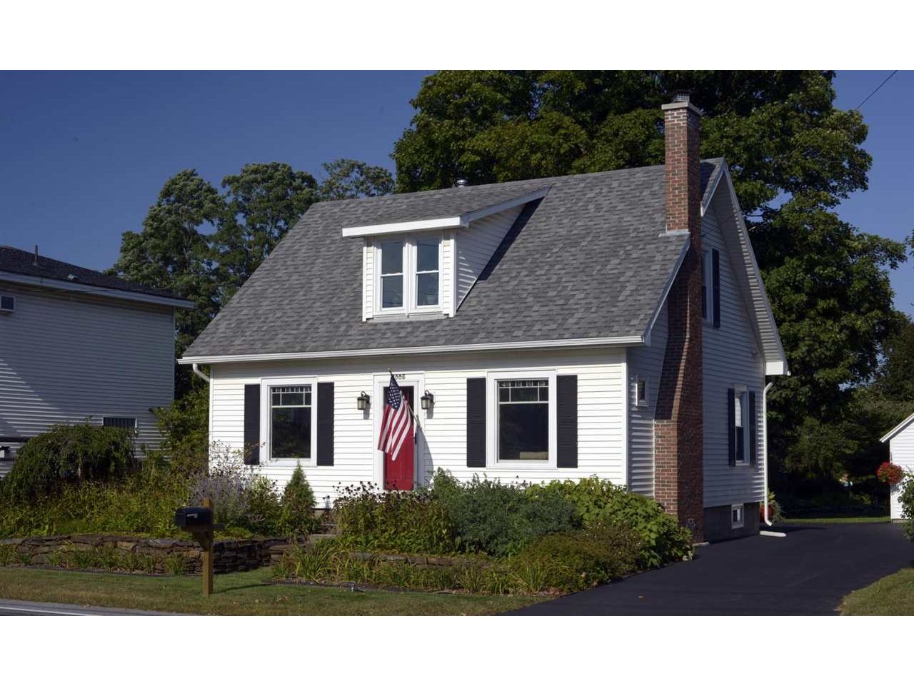 1005 Main Street