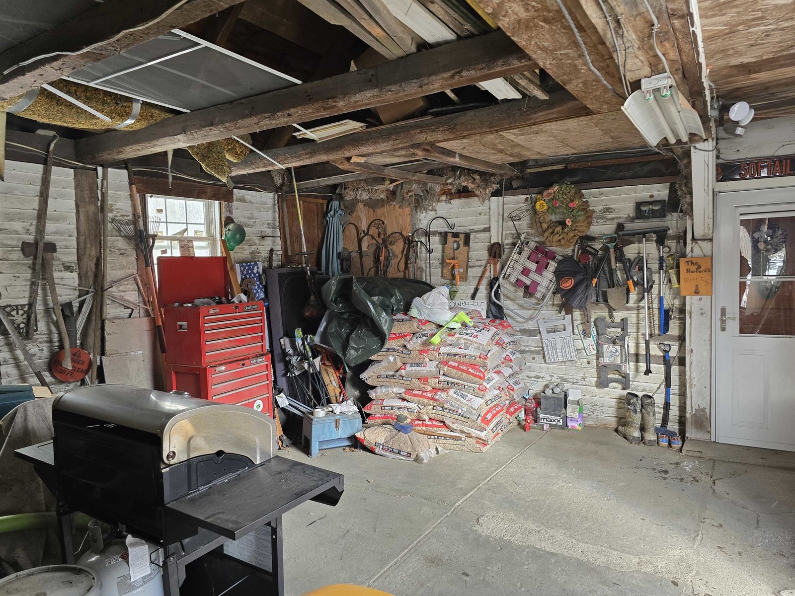 Garage / Storage