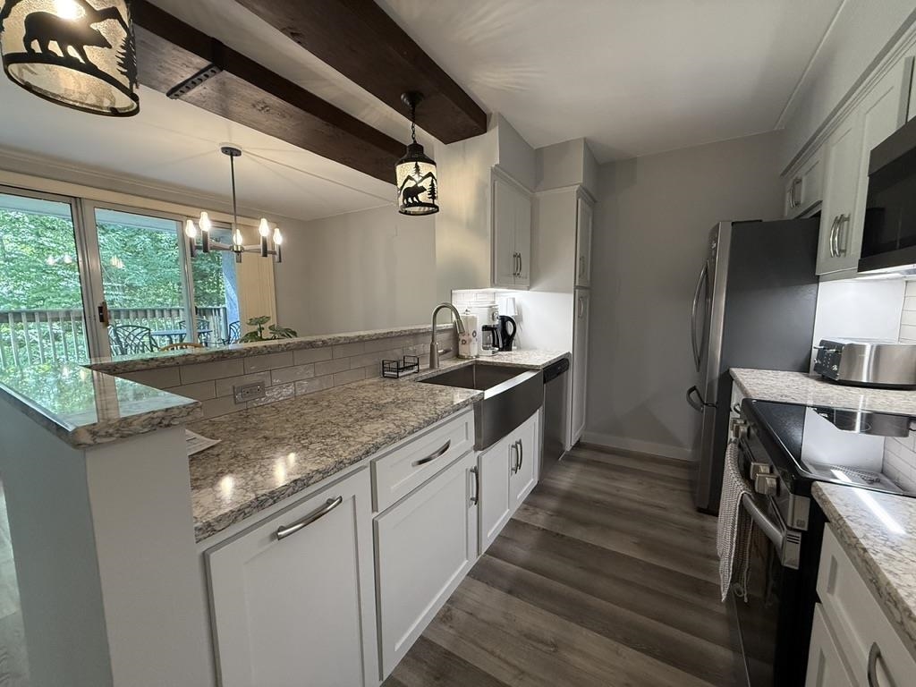 101 Bridges Circle, Unit Bridges 101