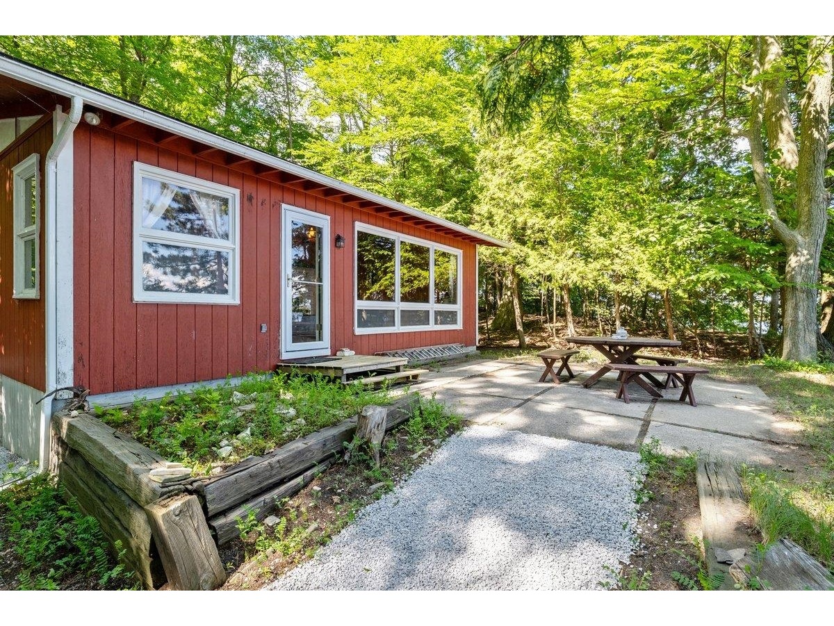 101 Cedarvale Estates