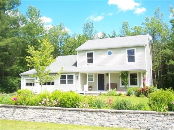 101 Clearwater Circle