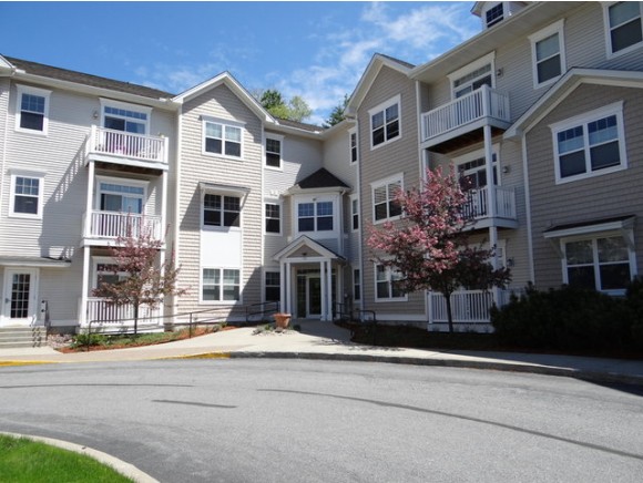 101 Eldredge Street, Unit 302
