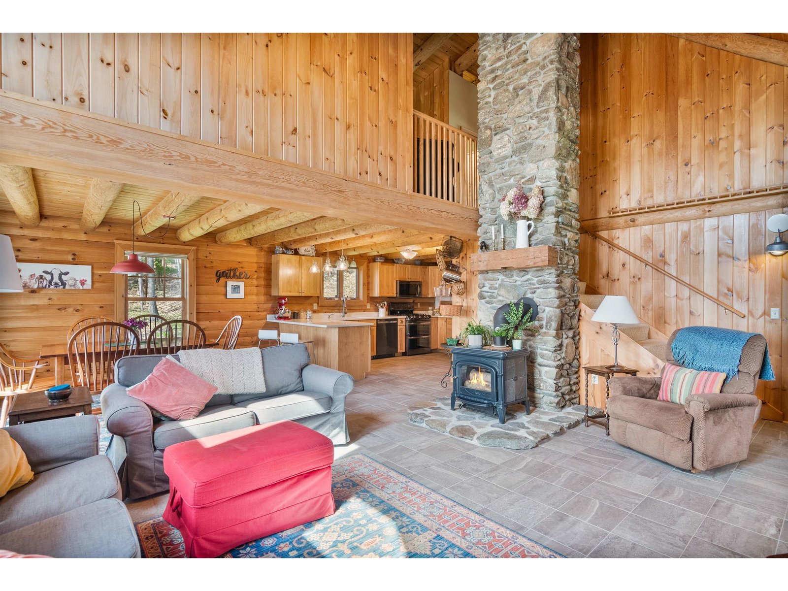 1011 Happy Hollow Road