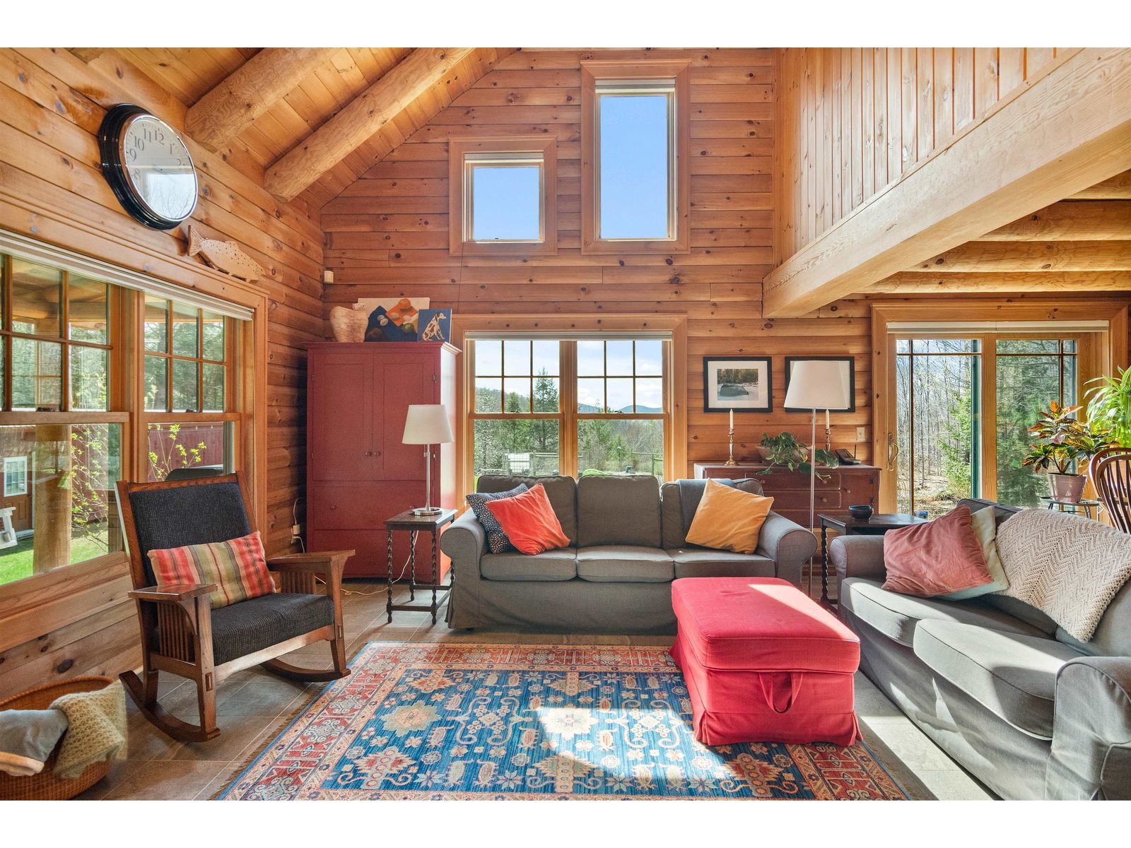 1011 Happy Hollow Road