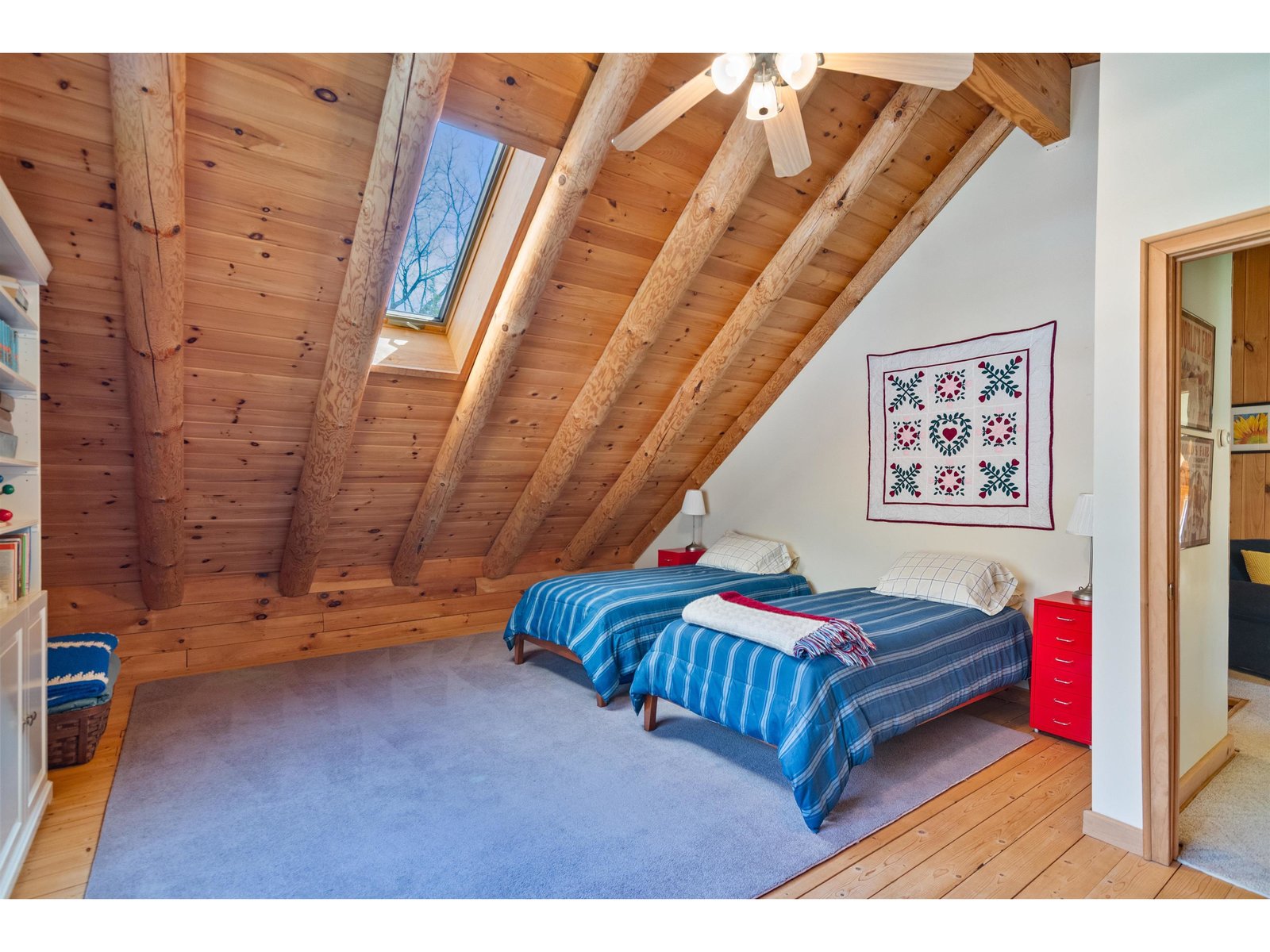 1011 Happy Hollow Road