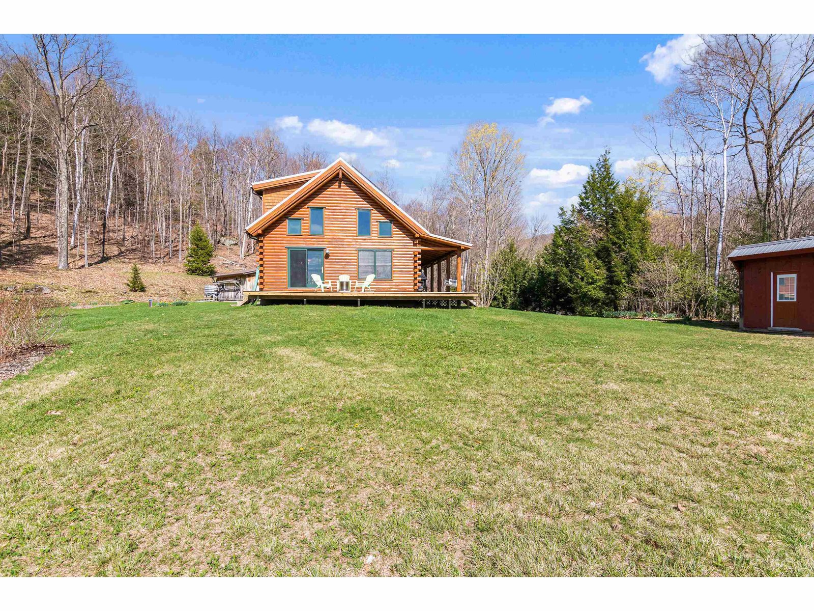 1011 Happy Hollow Road