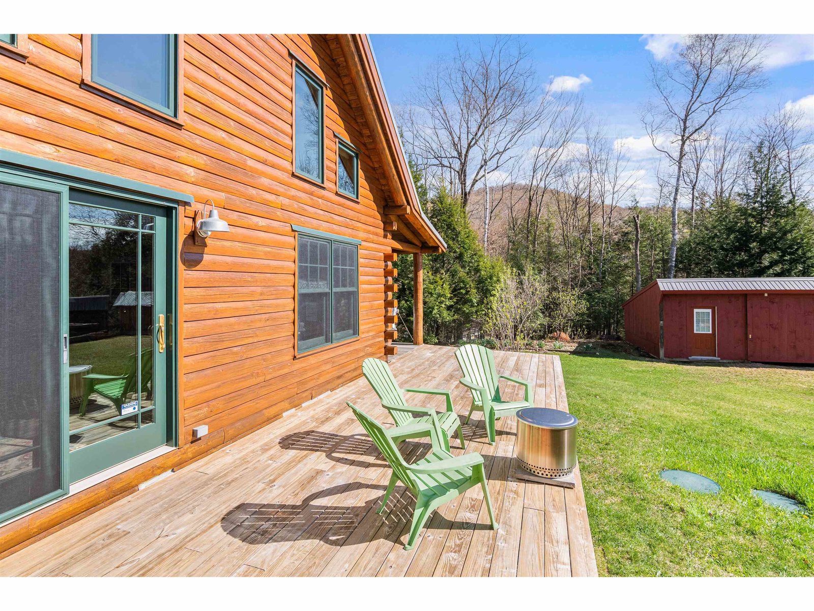 1011 Happy Hollow Road