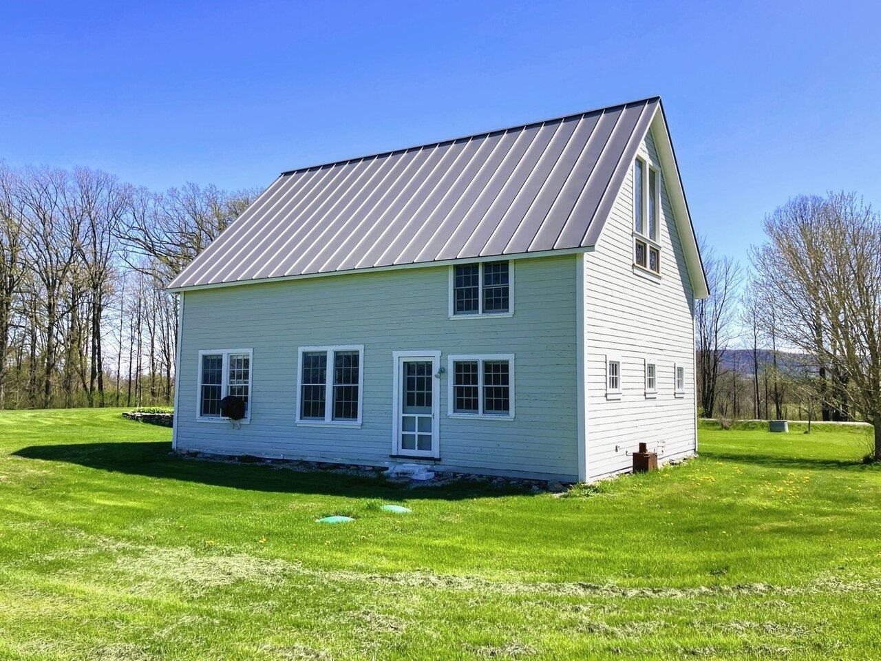 Vintage barn home on 20 acres