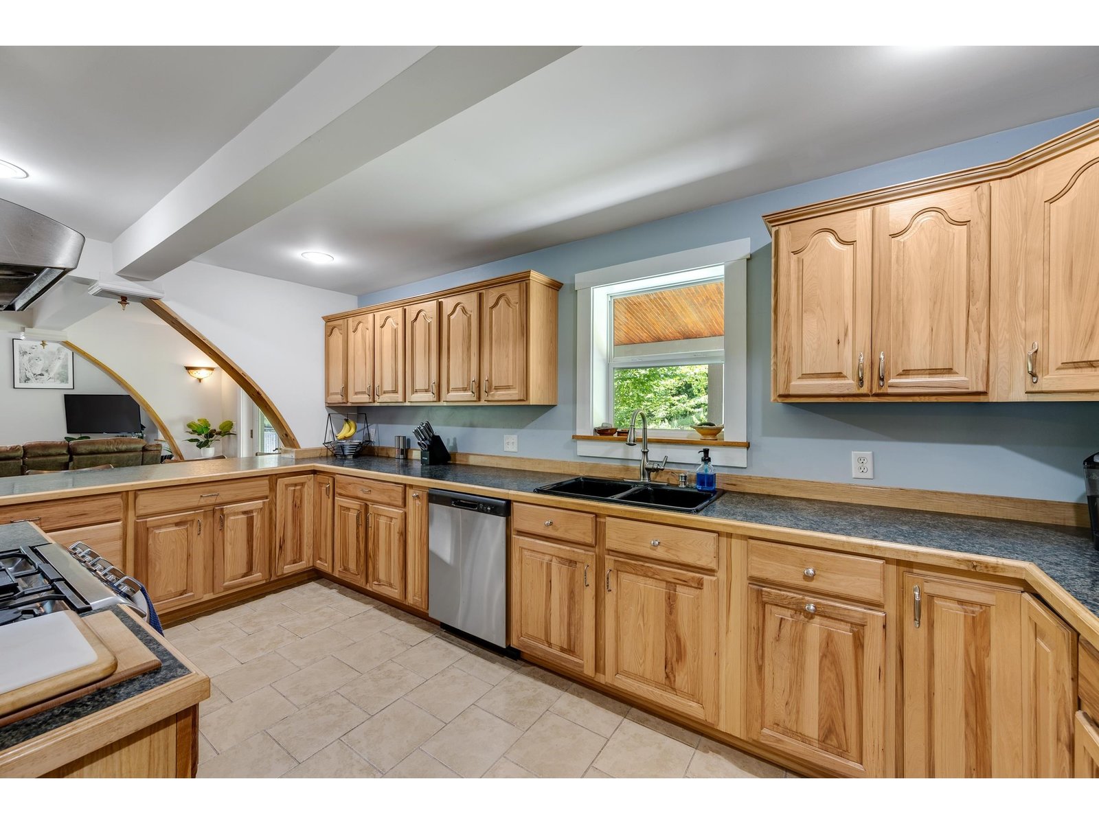 1012 Hallstrom Road