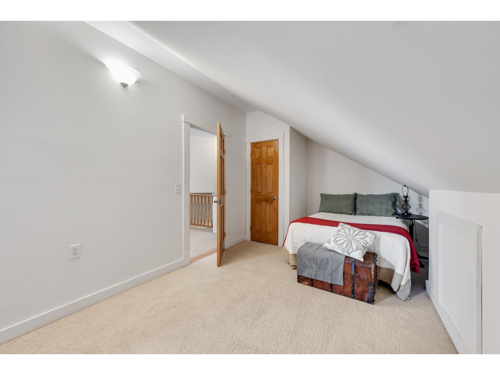1012 Hallstrom Road