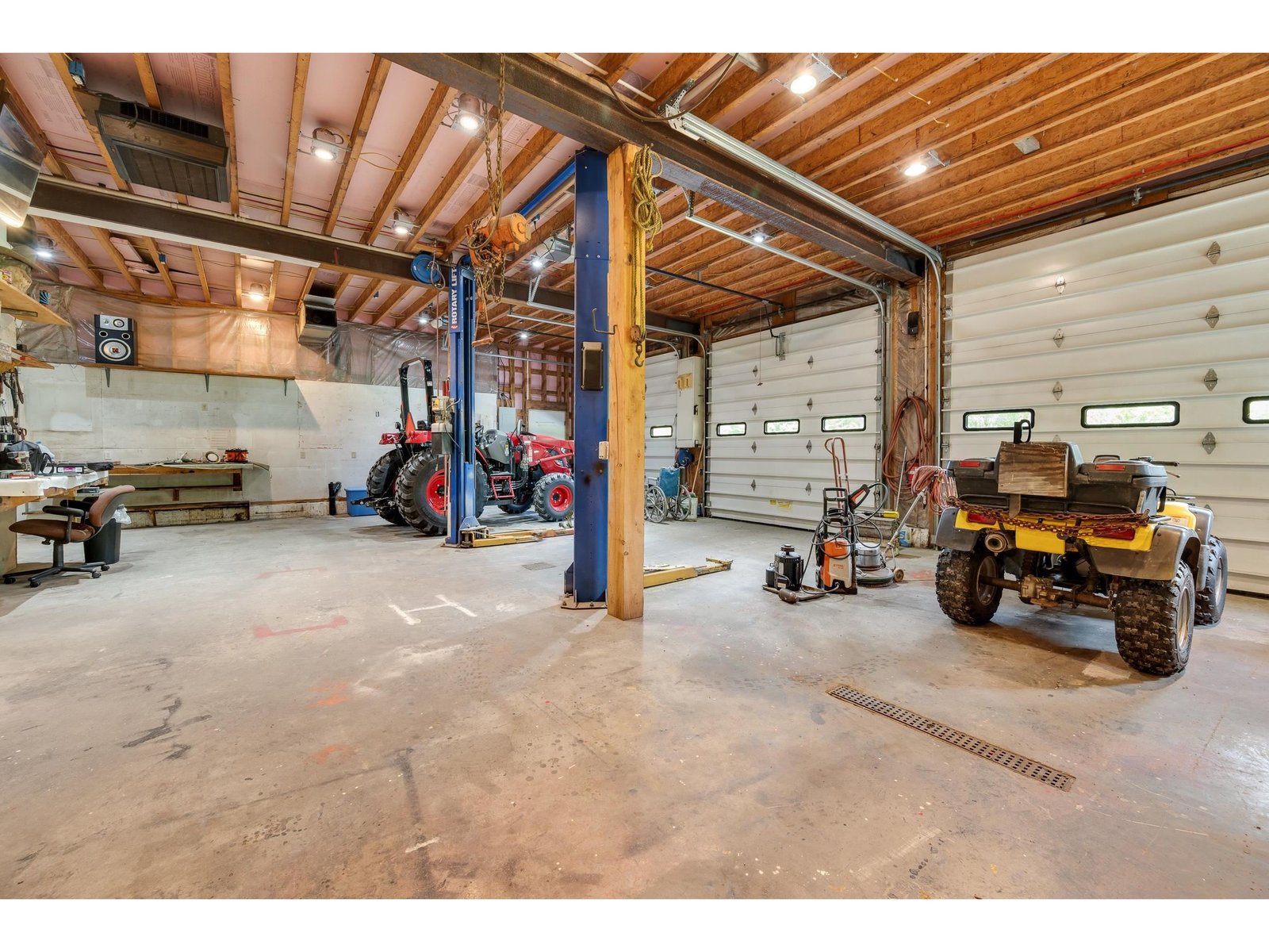 1012 Hallstrom Road