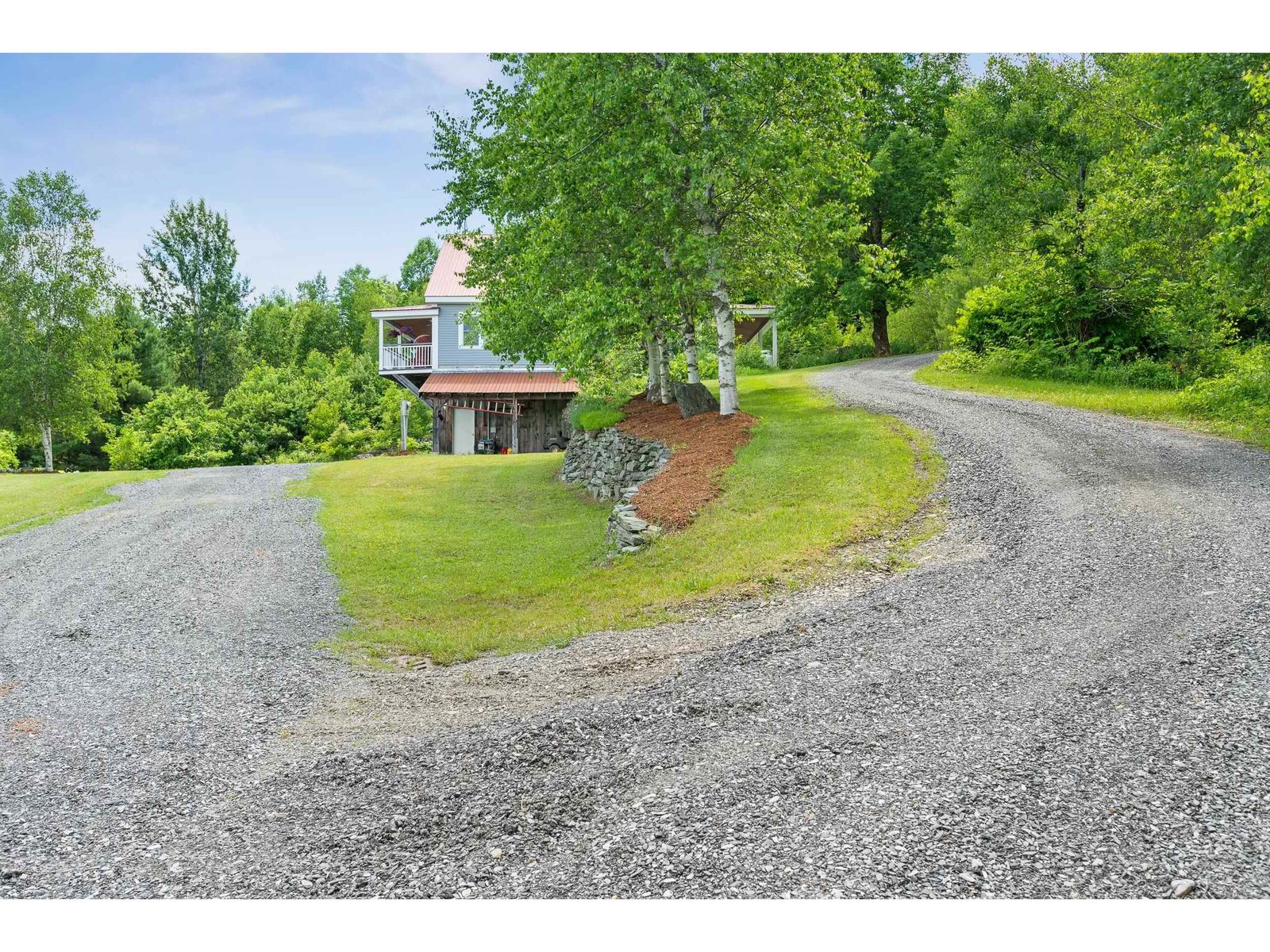 1012 Hallstrom Road