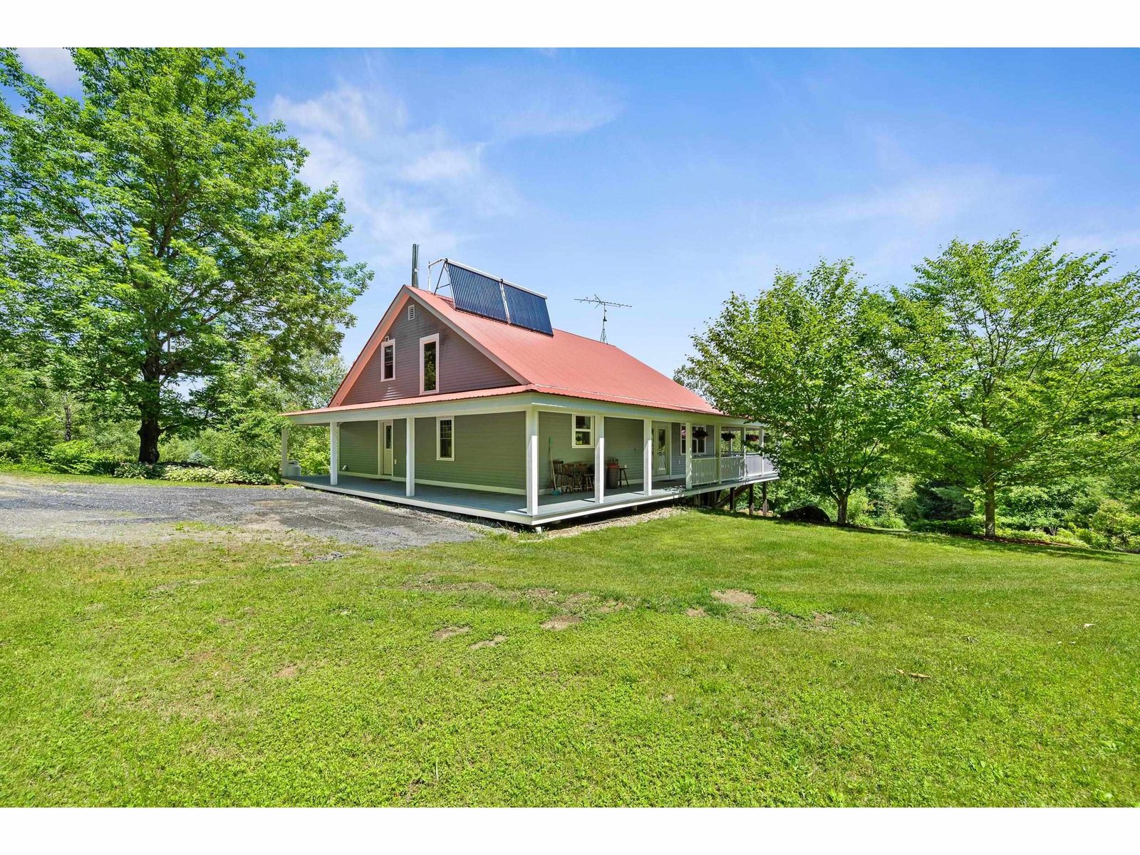 1012 Hallstrom Road