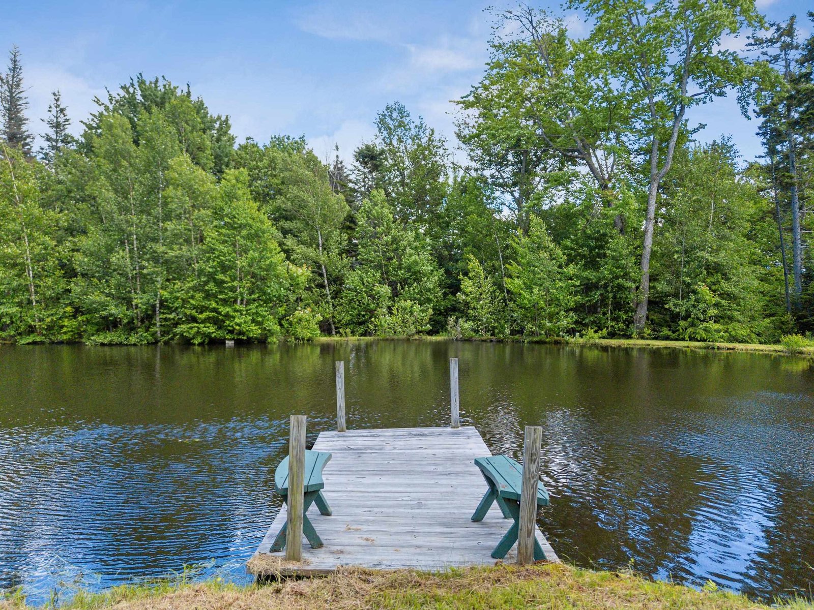 1012 Hallstrom Road