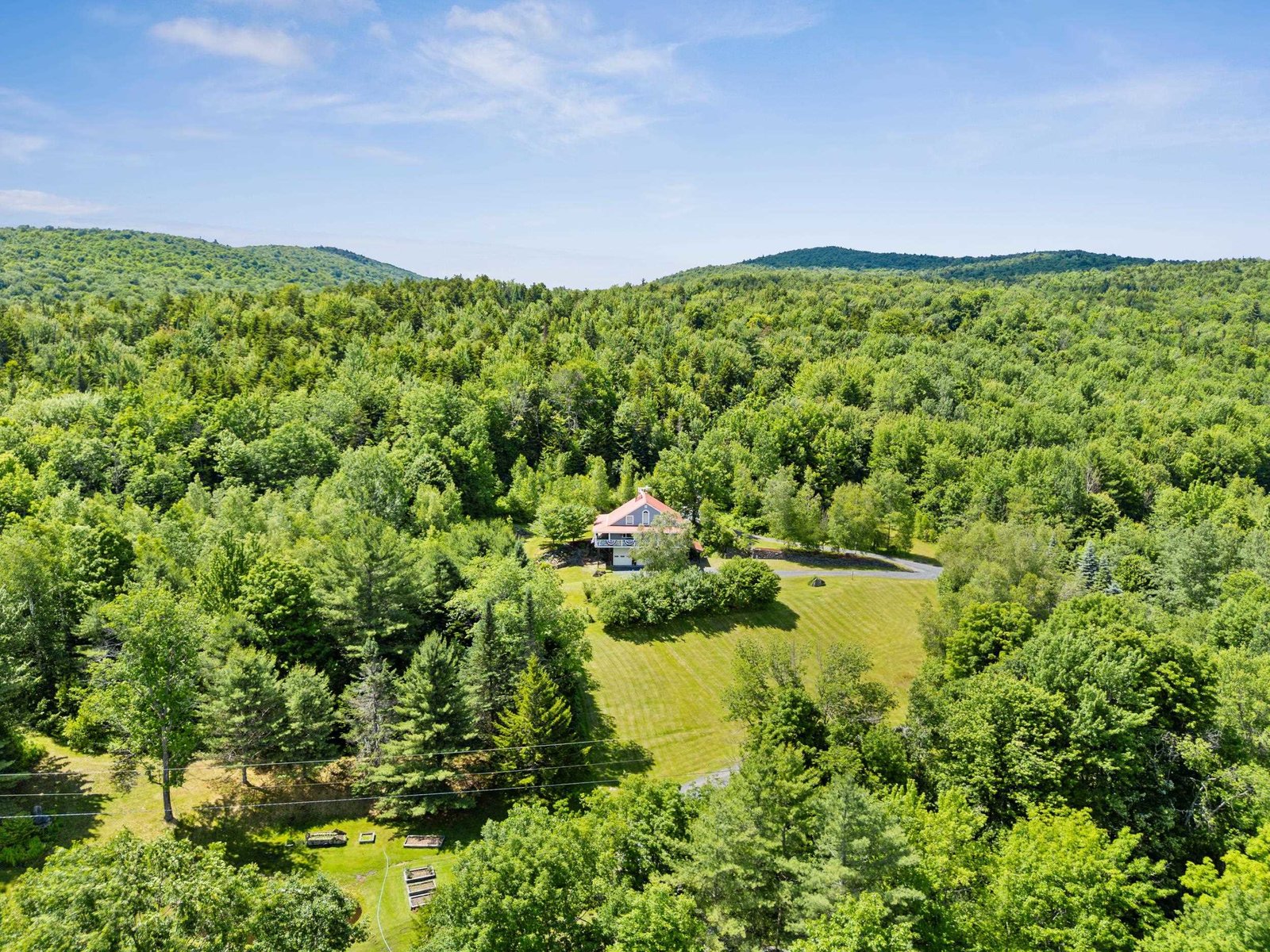 1012 Hallstrom Road
