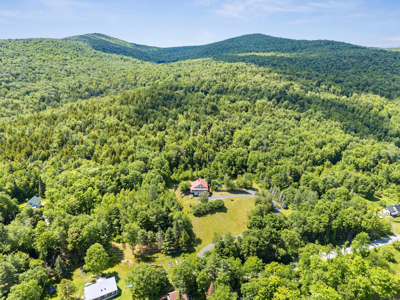 1012 Hallstrom Road