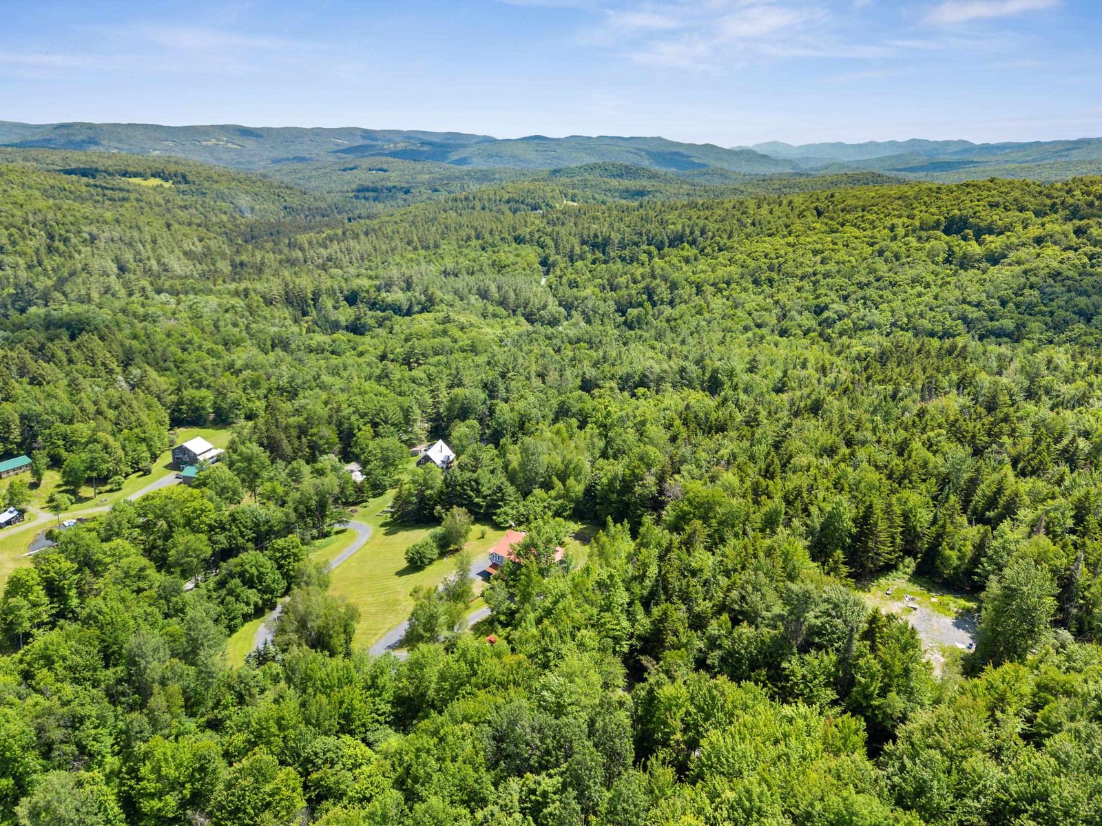1012 Hallstrom Road