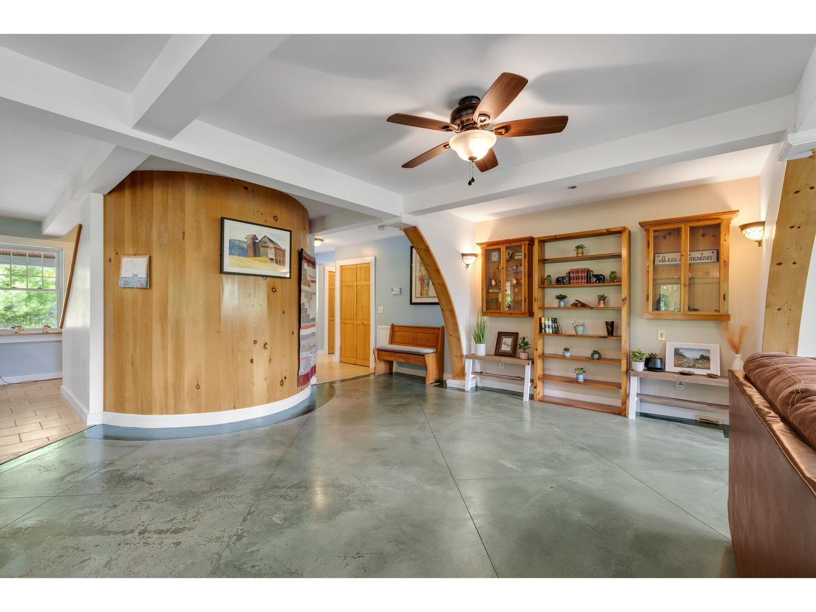 1012 Hallstrom Road