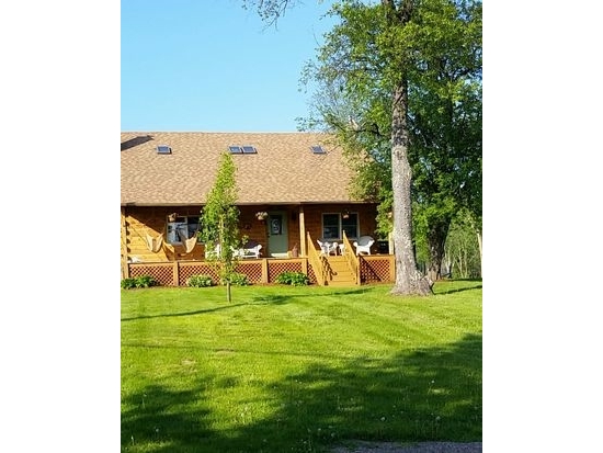 1015 Lake Road