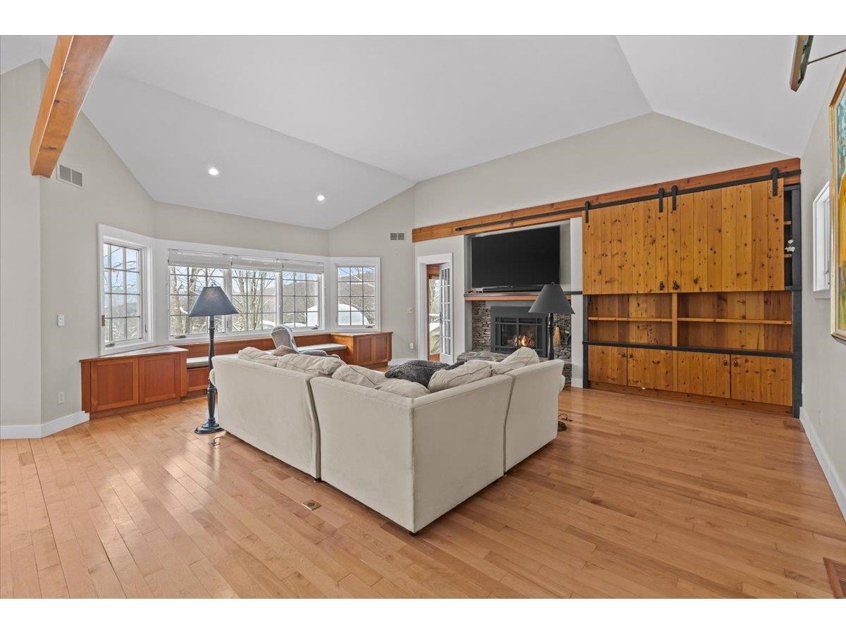 1016 Kew Vasseur Road
