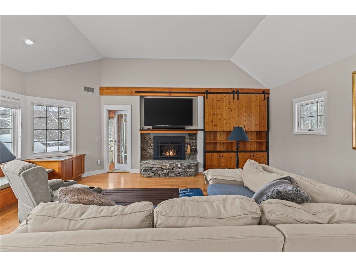 1016 Kew Vasseur Road