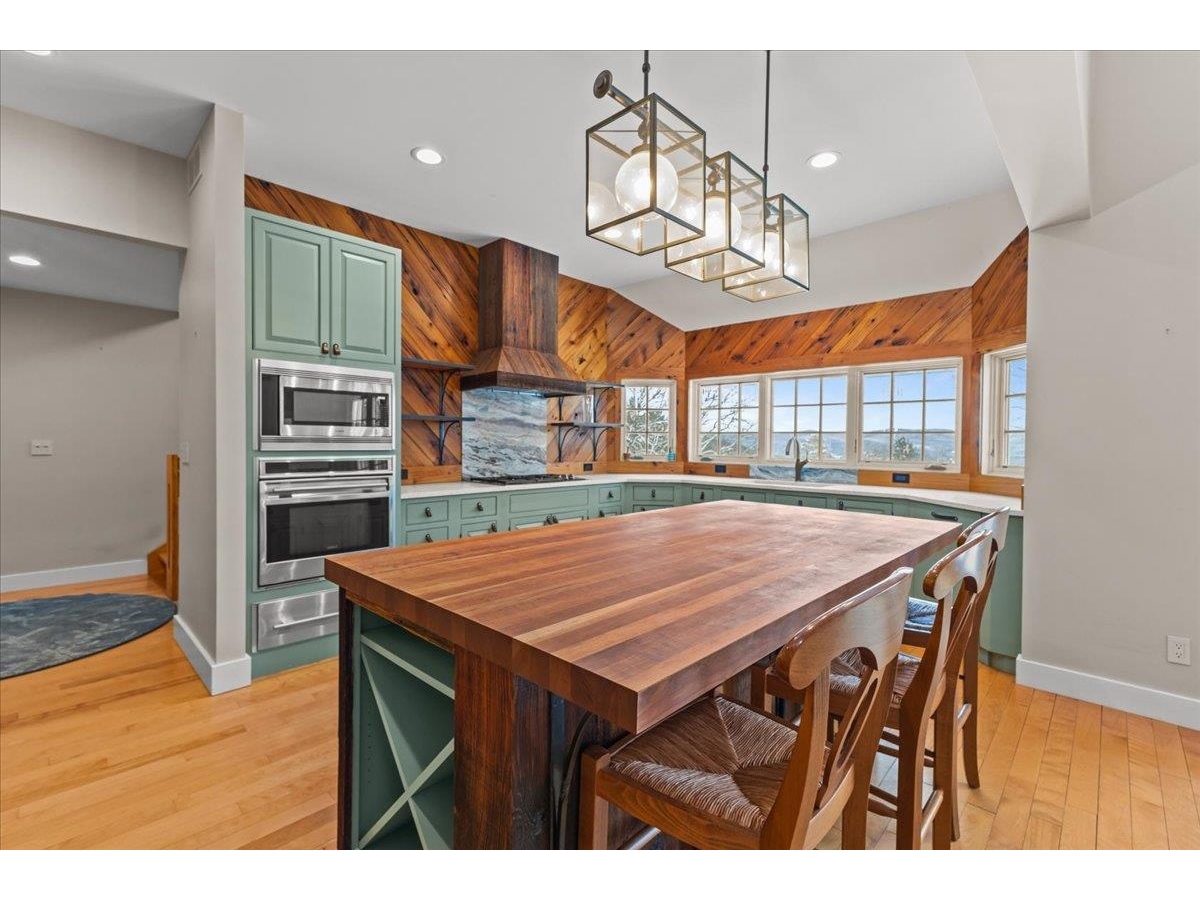 1016 Kew Vasseur Road