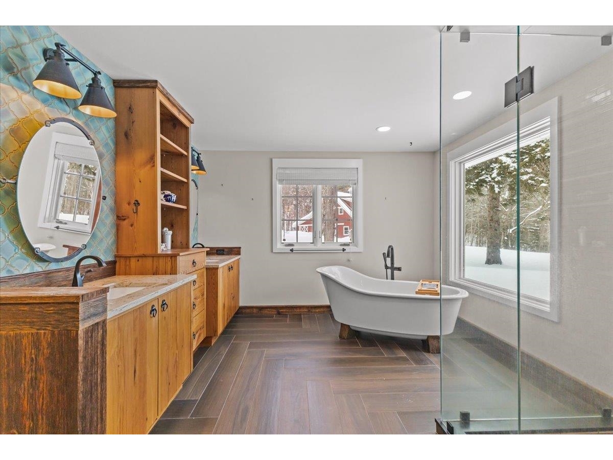 1016 Kew Vasseur Road