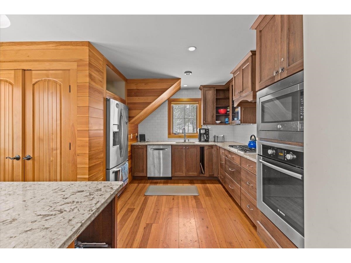 1016 Kew Vasseur Road