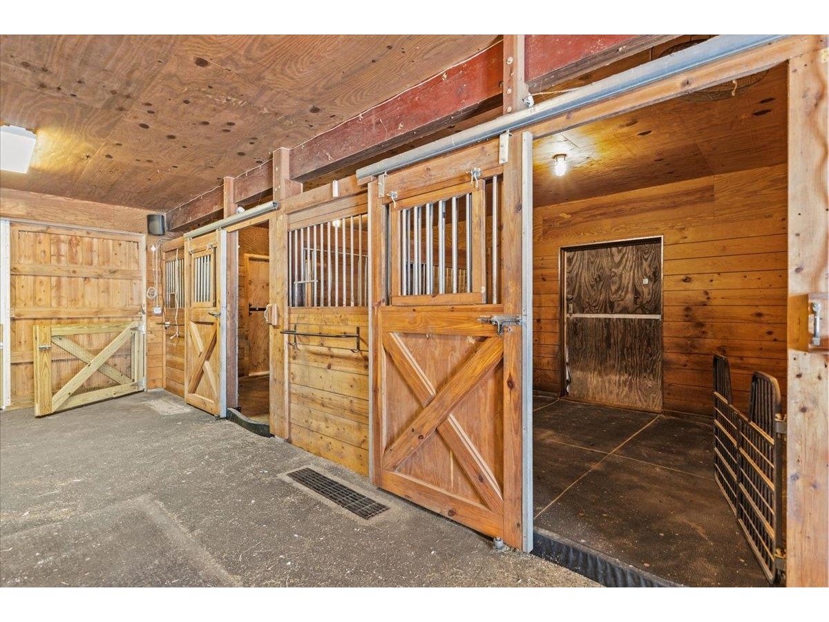 1016 Kew Vasseur Road