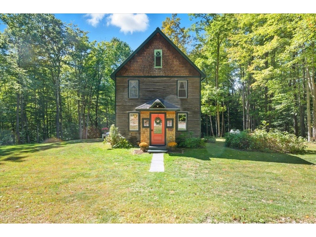 102 Blackberry Hill Road